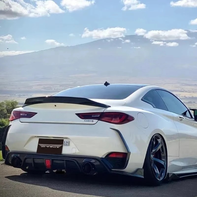 New  High Quality Carbon Fiber with Lights Exhaust Rear Diffuser Winglets Bolt-On  Q60S Coupe Bumper Body Kit
